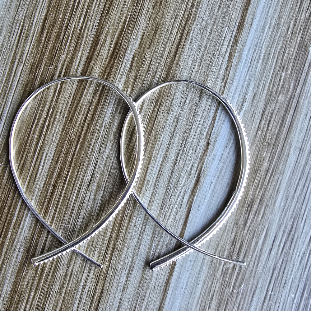 Stella & Dot Elegant Silver Hoop Earrings